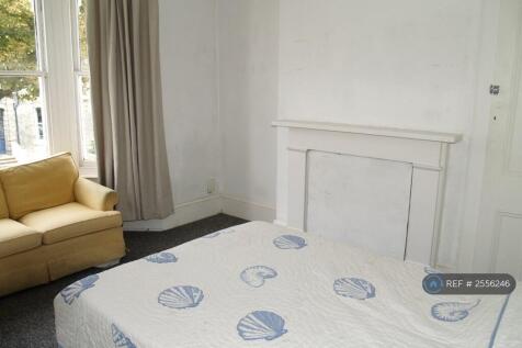 Large Double Bedroom