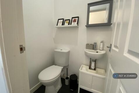 Secondary Bathroom