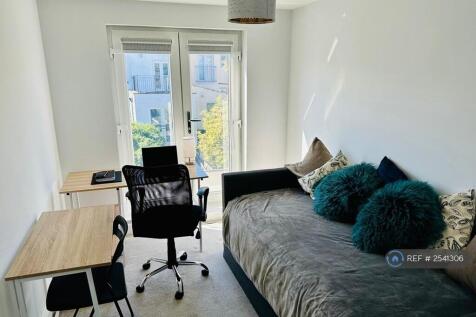 Property Image 12