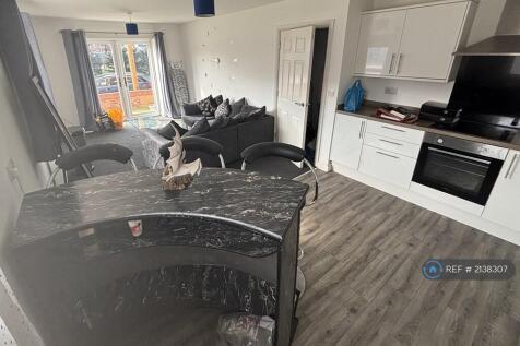 Kitchen / Lounge
