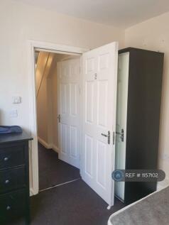Flat 2 Bedroom