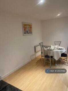 Dining Area (Part Of Open Plan)