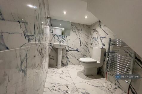 Down Stair Cloak Room
