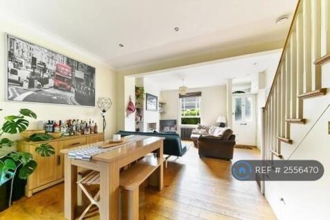 Living Room &amp; Dining Room