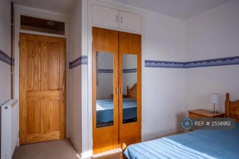 Bedroom2
