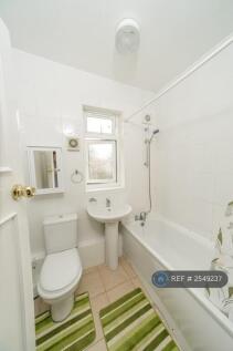 Full Fitted Bathroom 