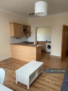 Living Room Kitchen 