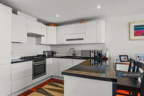 Contemporary Kitchen
