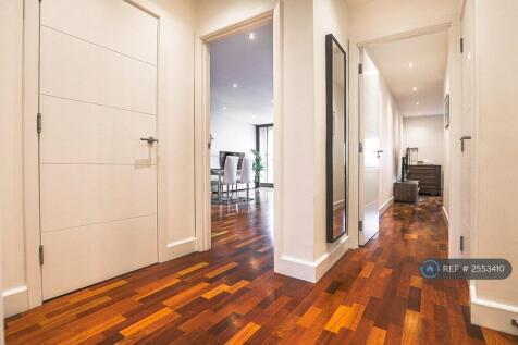 Spacious Hallway