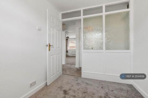 Living Room To Hall