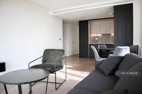 Living Room/Open Plan Kitchen