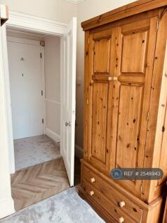 Bed 1 Wardrobe