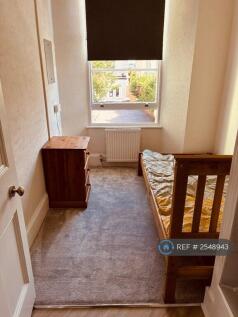 Bedroom (With En Suite Shower )