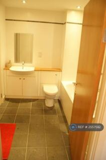 Ensuite Bathroom To Bedroom 1