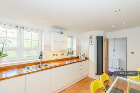 Large Kitchen/Diner