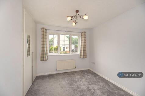 2nd Bedroom