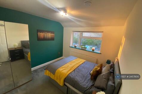 Room 4 - Available On 5th Of August
