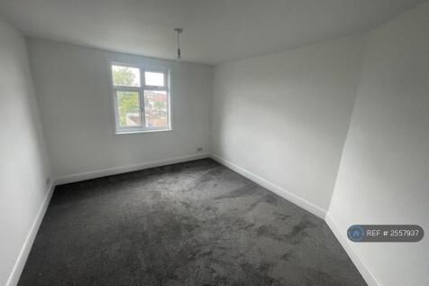 Double Bedroom 2 