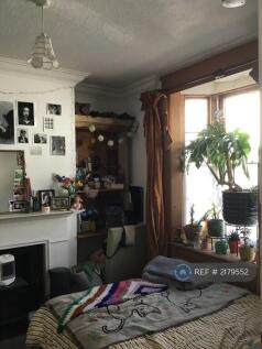 Gf Front Bedroom 