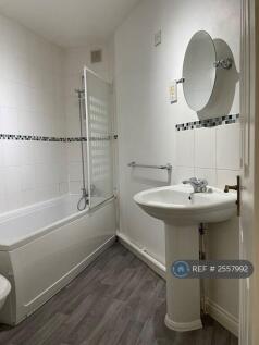 New Shower Screen Will Be Fitted - Not Shown