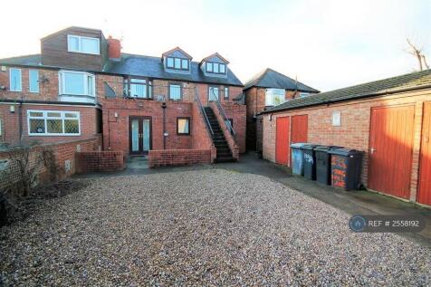 Back Of Property - Communal Grounds