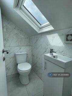 En-Suite Wc Bedroom 1