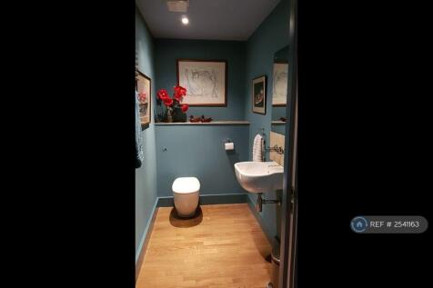 Guest Cloakroom