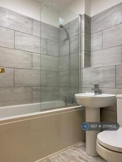Newly Refurbished Bathroom