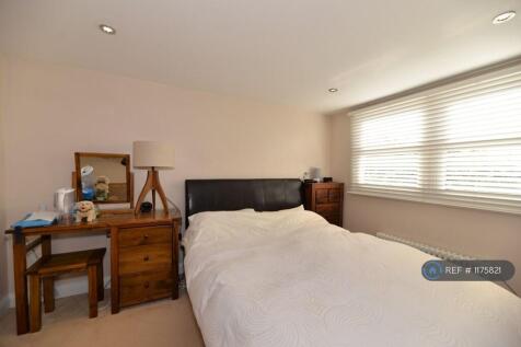 Large Master Bedroom 