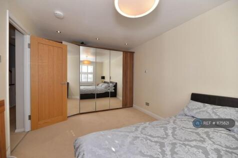 6 Door Wardrope Remains In The House