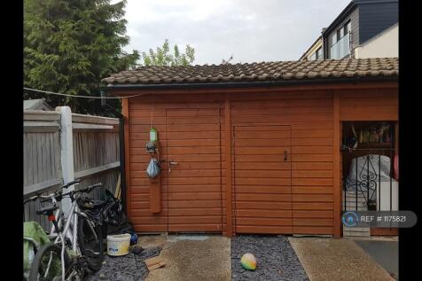 Shed And Storage Lights And Sockets