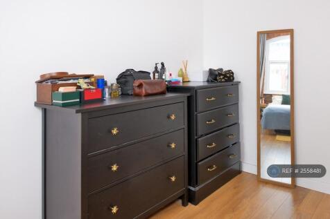 Bedroom 1 Storage
