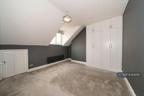 Double Bedroom 1