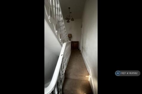 1st Floor Landing
