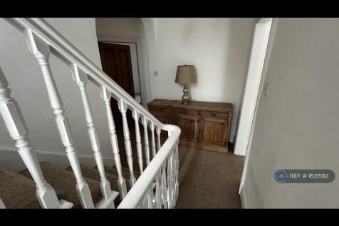 1st Floor Landing
