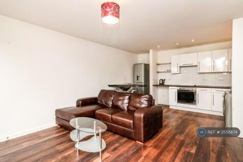 Spacious Living Area