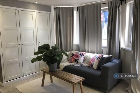Flat 1 Auckland Road East