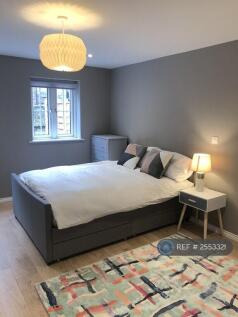 Flat 4 Victoria Road South
