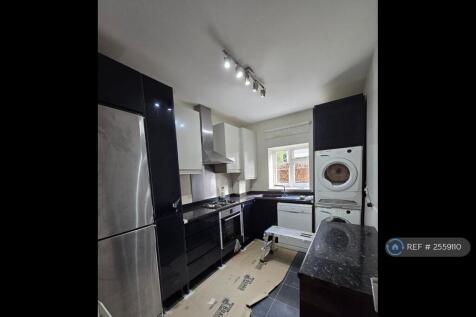 Refurbished Kitchen - Will Be Complete By 25/07/25