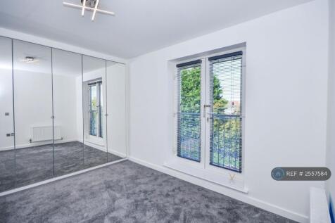 Sf - Front/Master Bedroom 1
