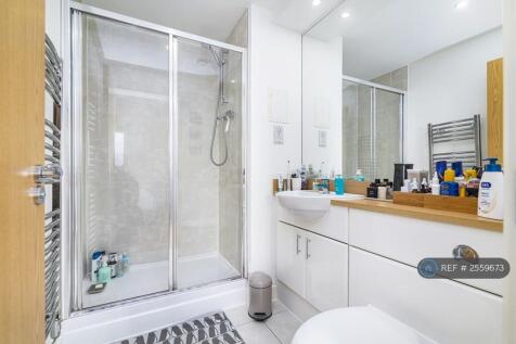 En Suite Shower Room