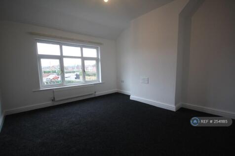 Large Bedroom