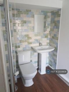 Toilet / Utility