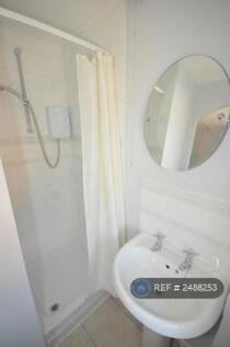 Bed 1 En Suite