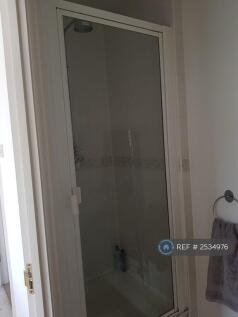 Ensuite Shower