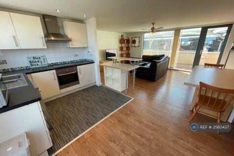 Open Plan Kitchen (With New Sofa)