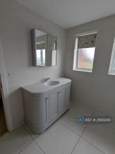 Family Shower Room