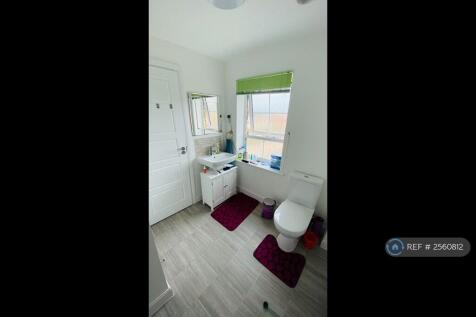 Ensuite With Master Bedroom