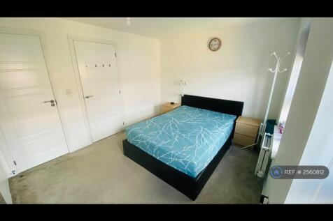 Double Bedroom 3