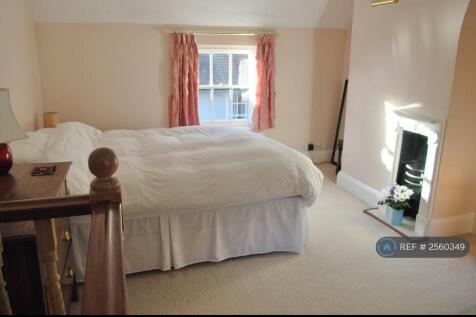 Top Bedroom Front